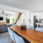 Heather Villa