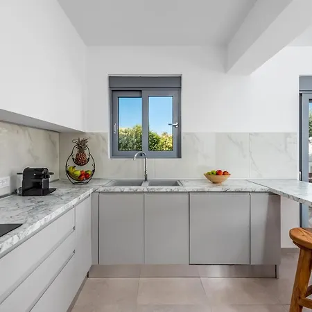 Heather * 科林比亚